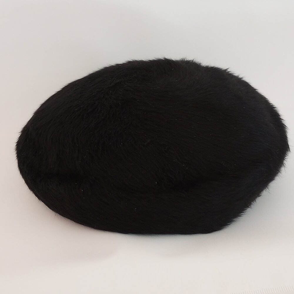 Mon Etoile REAL Fur beret for women